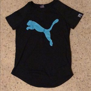 Girls puma shirt